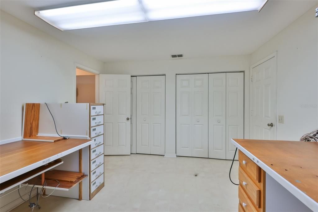For Sale: $524,900 (3 beds, 2 baths, 1676 Square Feet)
