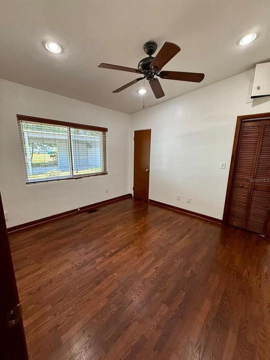 En Renta: $2,700 (4 camas, 2 baños, 1512 Pies cuadrados)