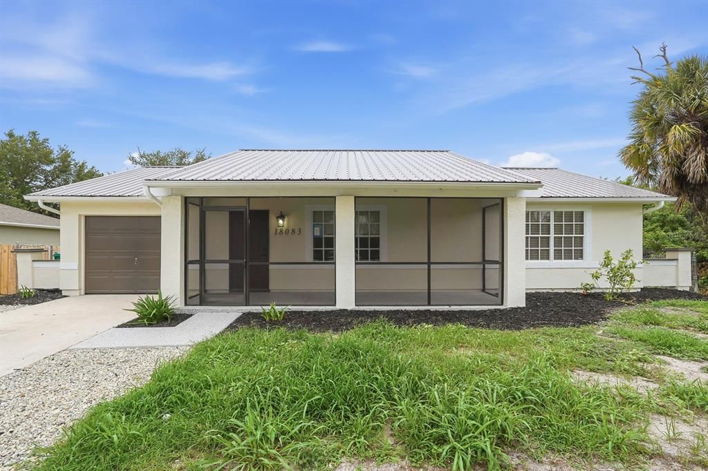 For Sale: $249,900 (2 beds, 2 baths, 1100 Square Feet)