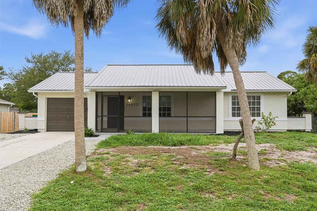 For Sale: $249,900 (2 beds, 2 baths, 1100 Square Feet)