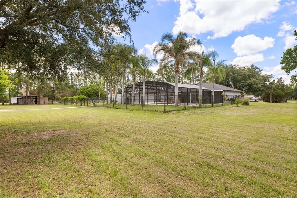 Active With Contract: $700,000 (3 beds, 2 baths, 1708 Square Feet)