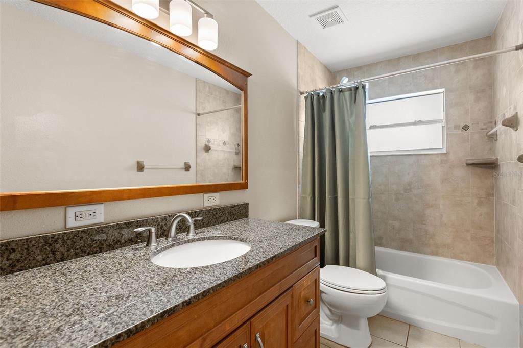 Active With Contract: $700,000 (3 beds, 2 baths, 1708 Square Feet)