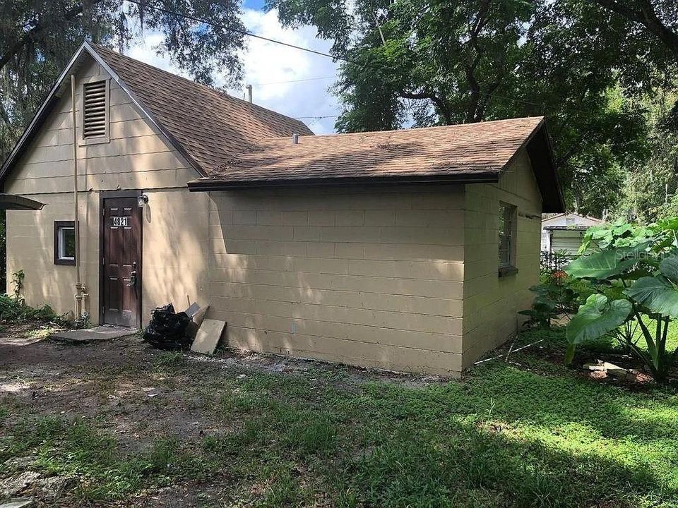 For Sale: $329,000 (4 beds, 0 baths, 1726 Square Feet)