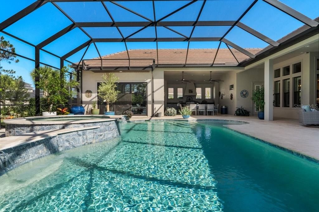 For Sale: $2,100,000 (5 beds, 5 baths, 4272 Square Feet)