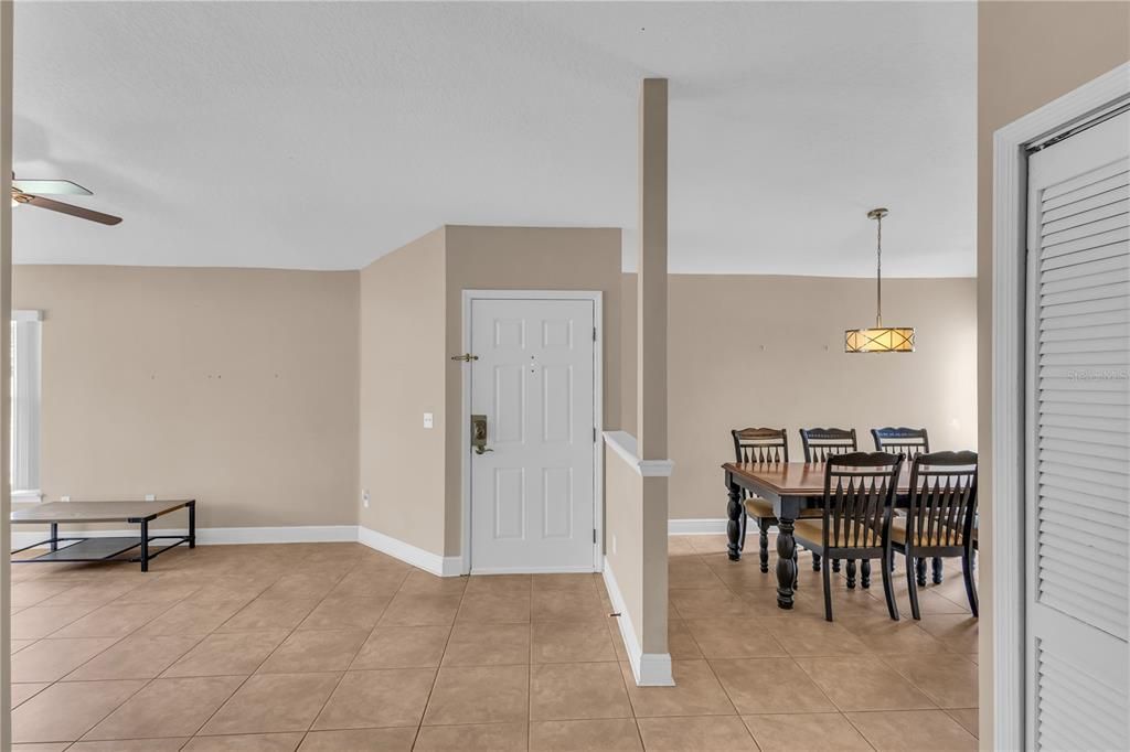For Sale: $219,999 (3 beds, 2 baths, 1245 Square Feet)