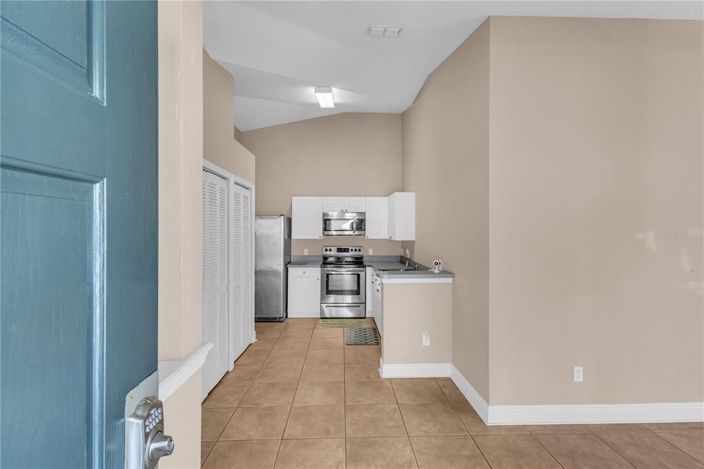 For Sale: $219,999 (3 beds, 2 baths, 1245 Square Feet)