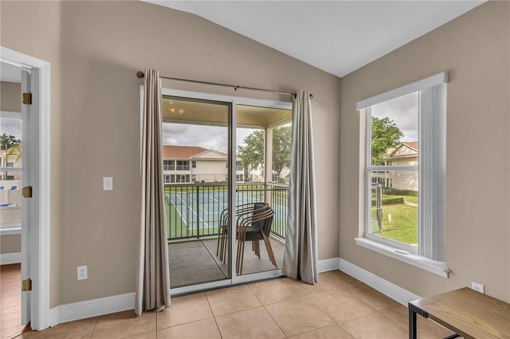 For Sale: $219,999 (3 beds, 2 baths, 1245 Square Feet)