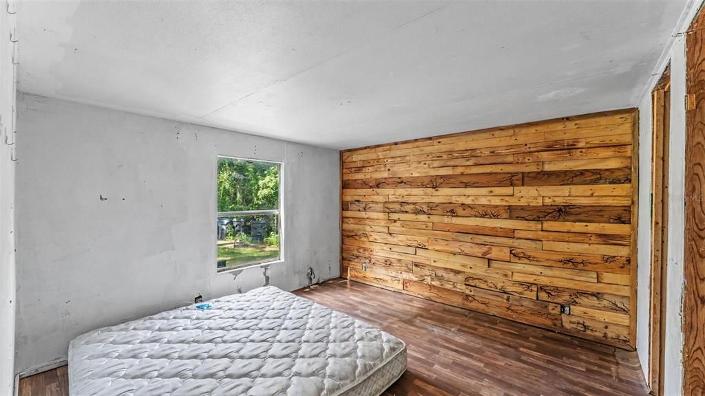 En Venta: $250,000 (6 camas, 4 baños, 1632 Pies cuadrados)