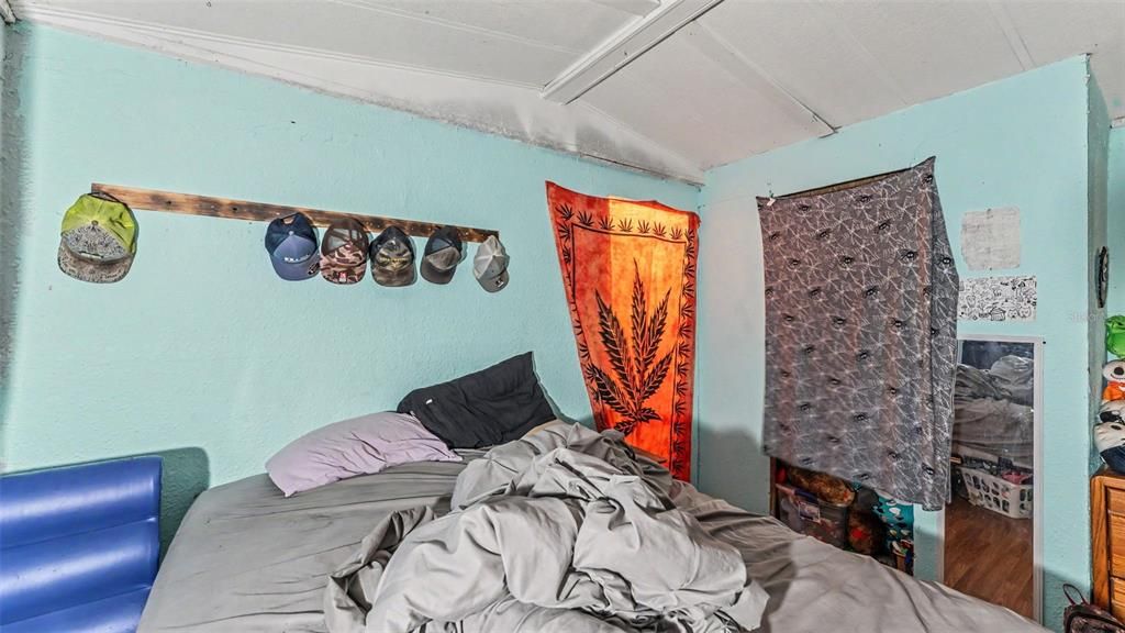 En Venta: $250,000 (6 camas, 4 baños, 1632 Pies cuadrados)