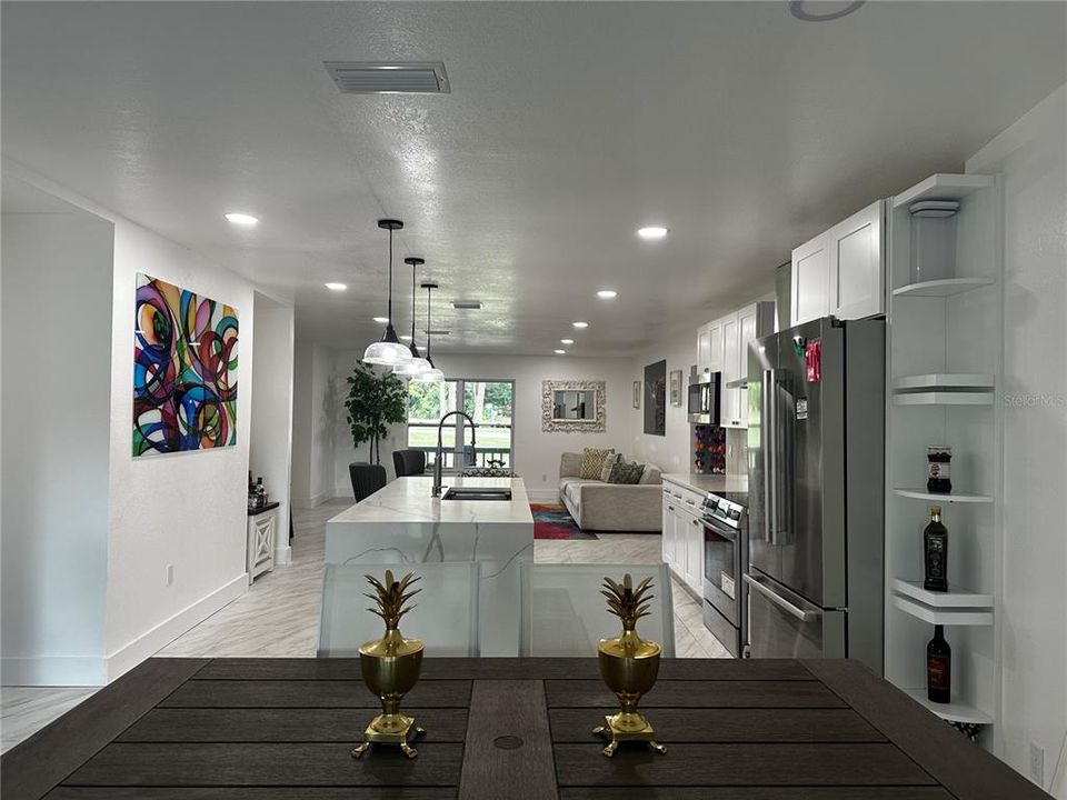 For Sale: $1,100,000 (6 beds, 6 baths, 3746 Square Feet)