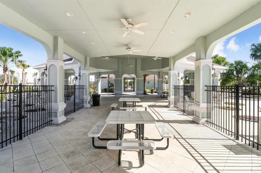 For Sale: $415,000 (4 beds, 2 baths, 2616 Square Feet)