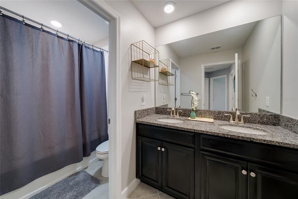 For Sale: $415,000 (4 beds, 2 baths, 2616 Square Feet)