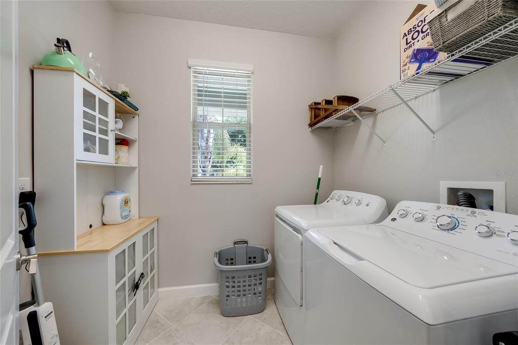 For Sale: $415,000 (4 beds, 2 baths, 2616 Square Feet)