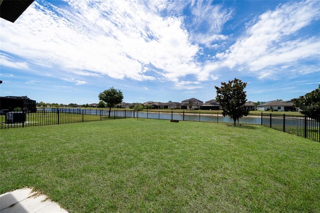 For Sale: $415,000 (4 beds, 2 baths, 2616 Square Feet)