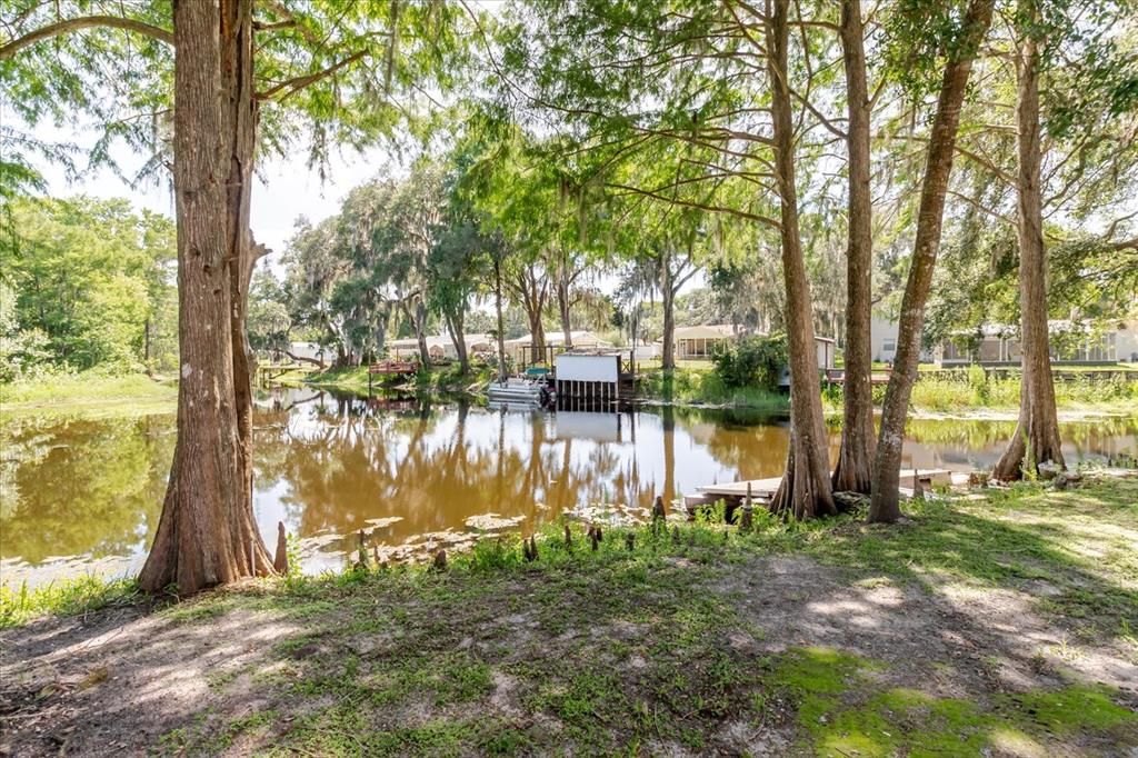 For Sale: $353,000 (2 beds, 2 baths, 1301 Square Feet)