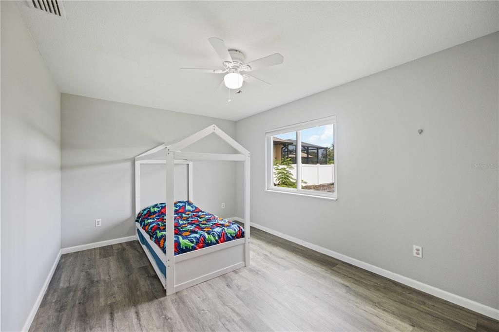 For Sale: $335,000 (3 beds, 2 baths, 1248 Square Feet)