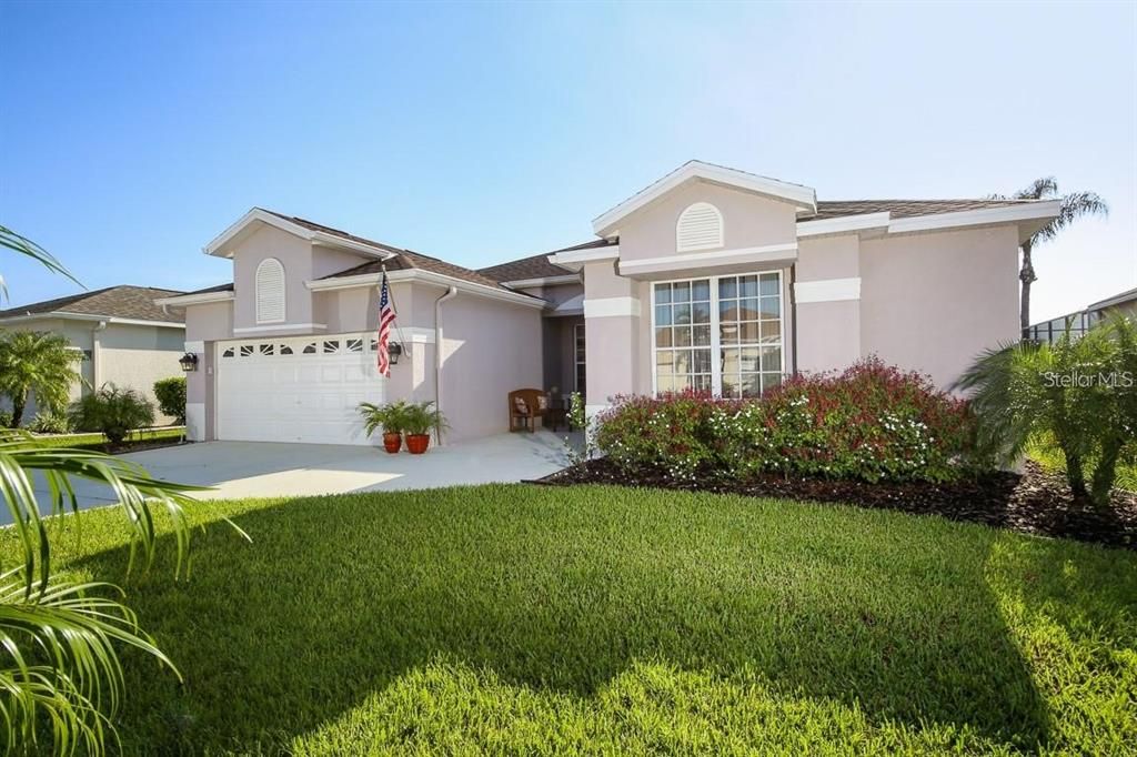 For Rent: $3,000 (3 beds, 2 baths, 1661 Square Feet)