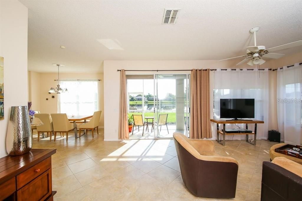 For Rent: $3,000 (3 beds, 2 baths, 1661 Square Feet)