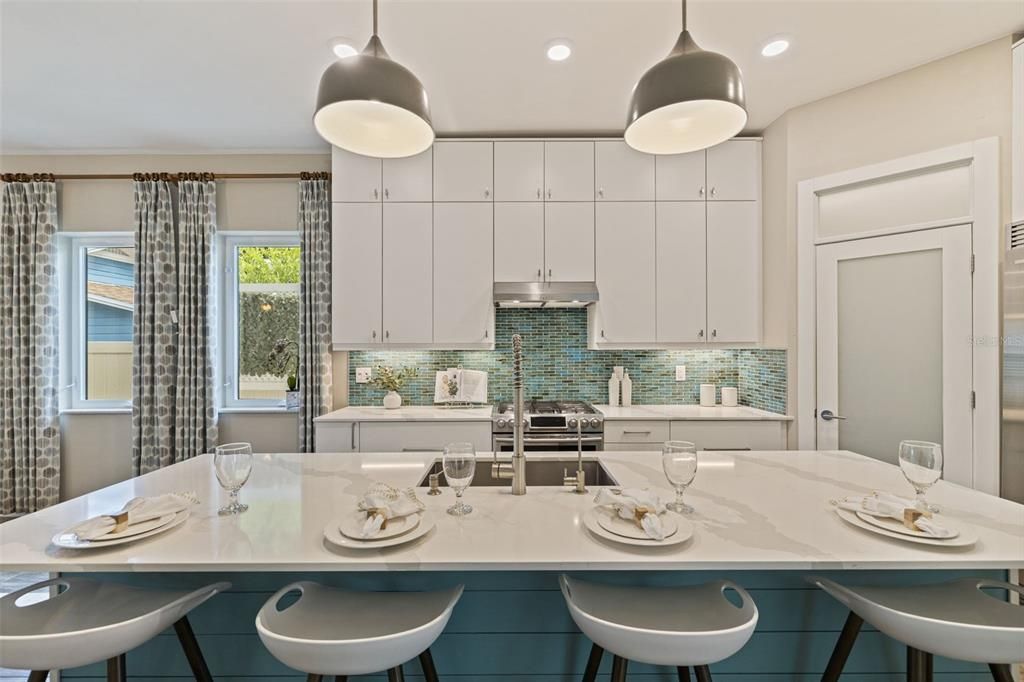 For Sale: $1,225,000 (4 beds, 3 baths, 2273 Square Feet)