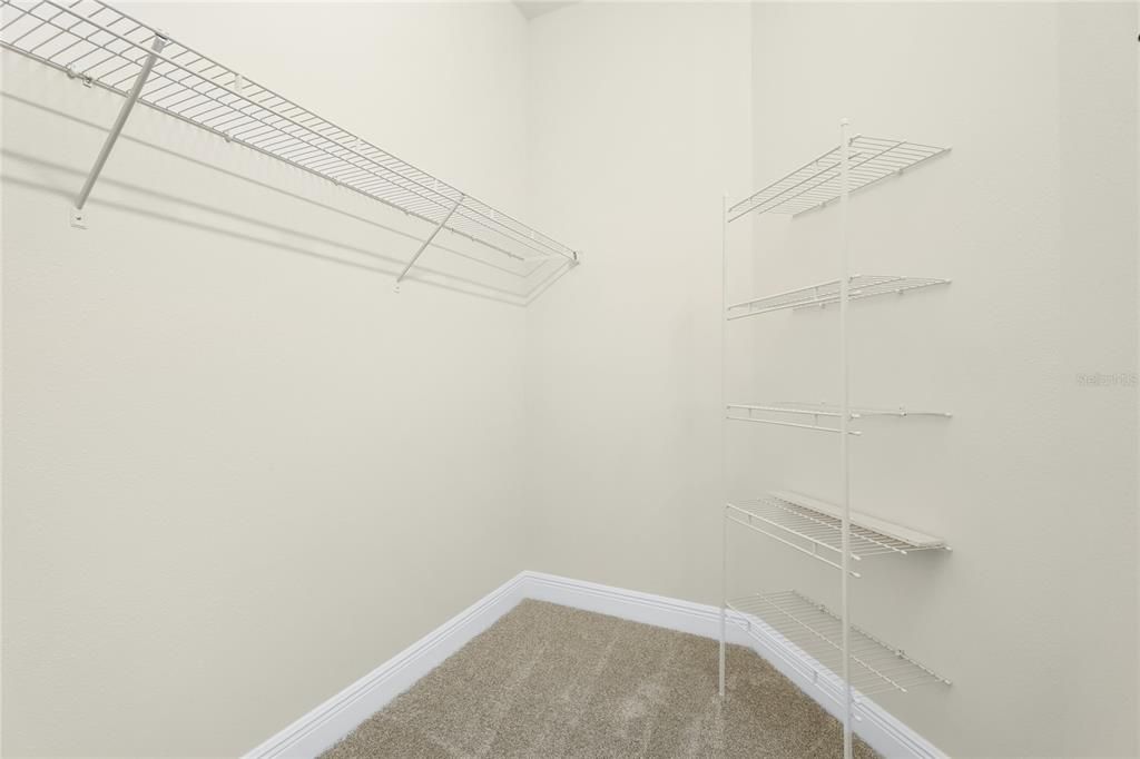 For Sale: $799,000 (3 beds, 2 baths, 2379 Square Feet)