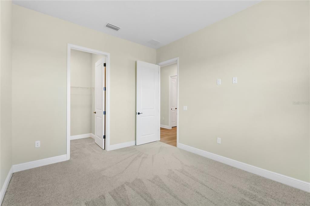For Sale: $799,000 (3 beds, 2 baths, 2379 Square Feet)