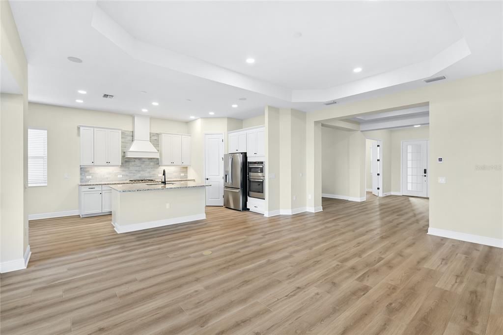 For Sale: $799,000 (3 beds, 2 baths, 2379 Square Feet)