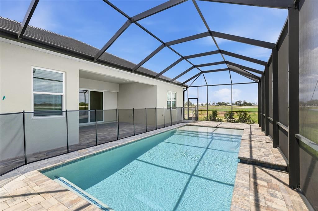 For Sale: $799,000 (3 beds, 2 baths, 2379 Square Feet)