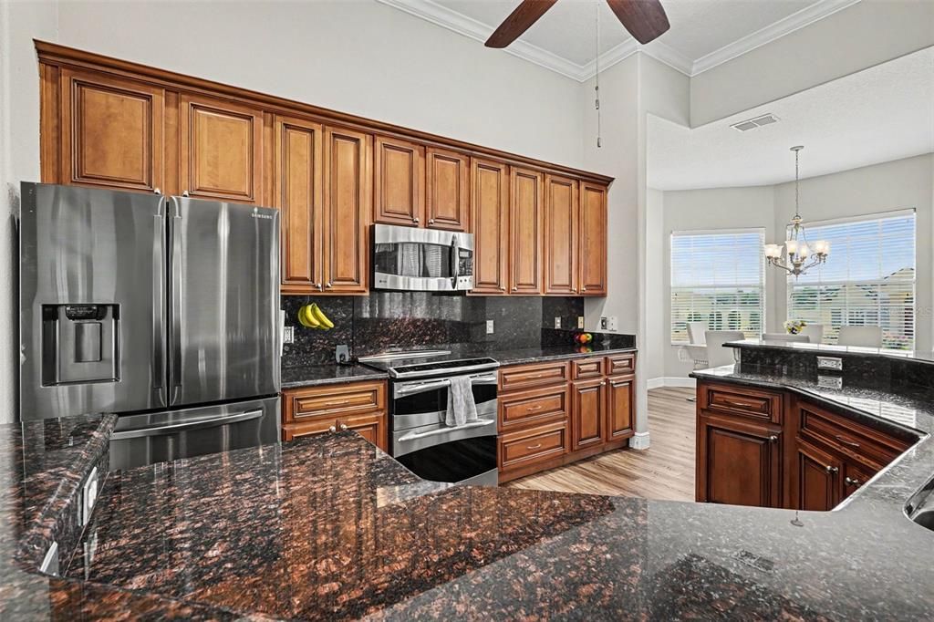 For Sale: $525,000 (3 beds, 2 baths, 2209 Square Feet)