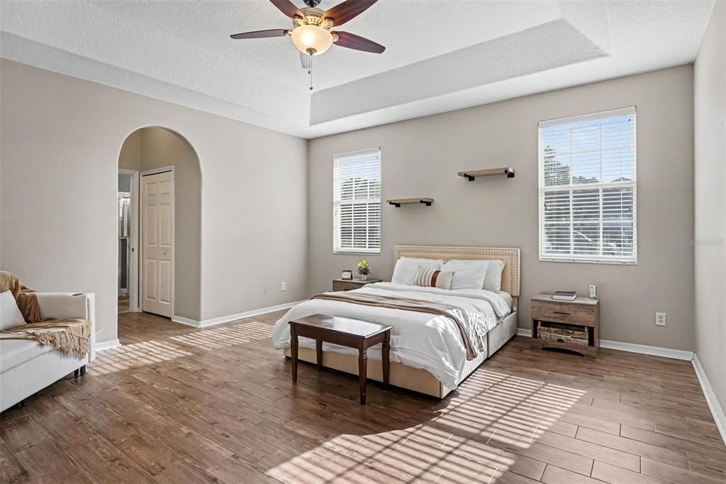 For Sale: $525,000 (3 beds, 2 baths, 2209 Square Feet)