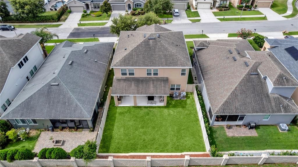 En Venta: $649,900 (4 camas, 2 baños, 2892 Pies cuadrados)