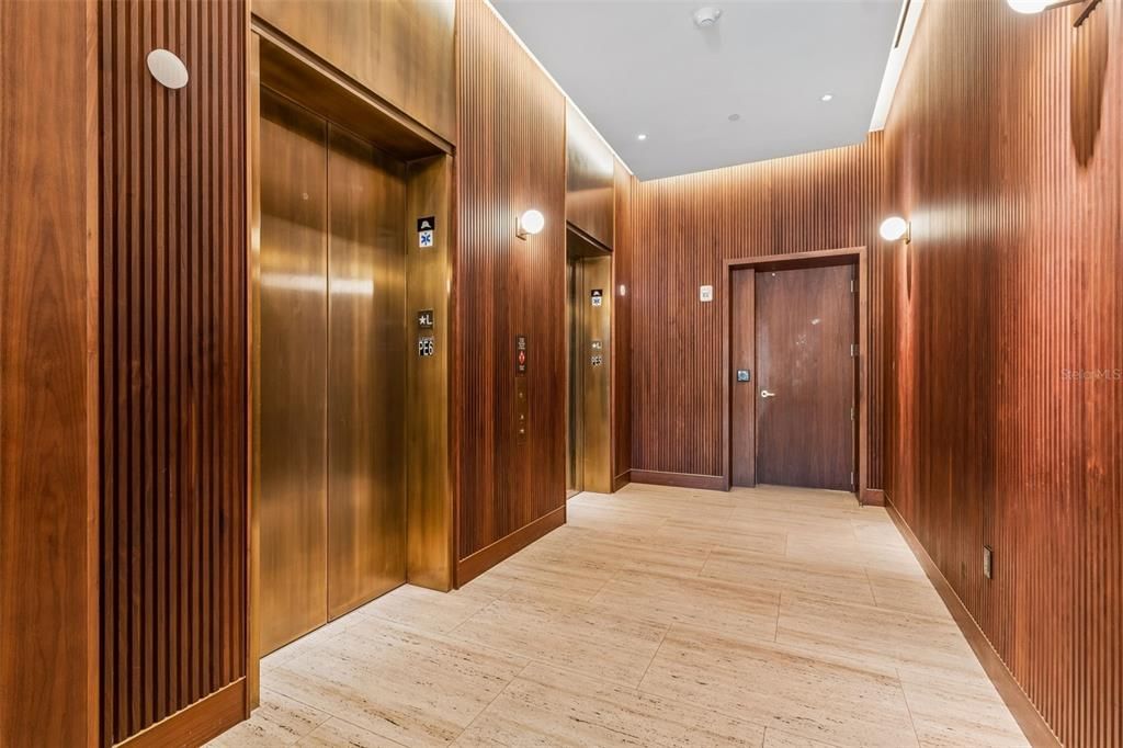 В аренду: $24,000 (3 спален, 3 ванн, 2388 Квадратных фут)