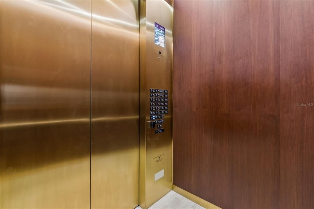 В аренду: $24,000 (3 спален, 3 ванн, 2388 Квадратных фут)