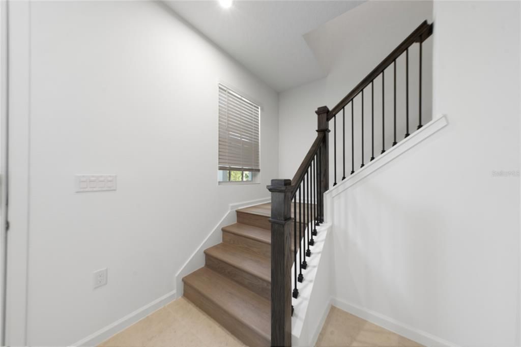 For Rent: $3,700 (3 beds, 2 baths, 1628 Square Feet)