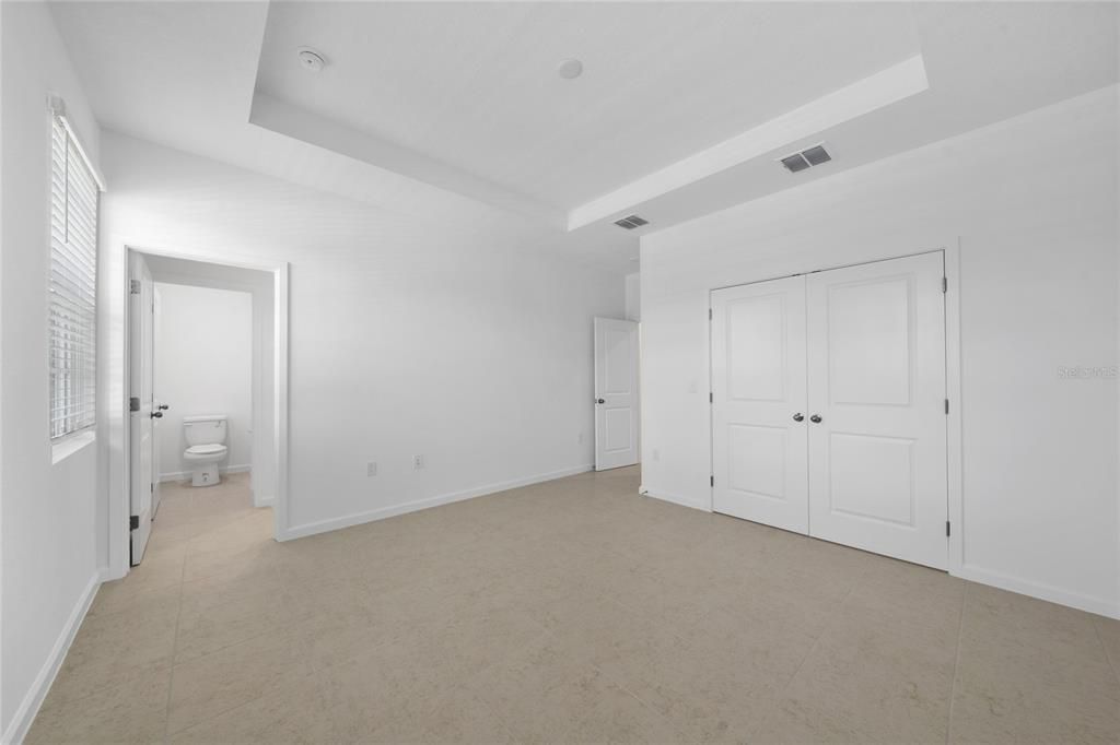For Rent: $3,700 (3 beds, 2 baths, 1628 Square Feet)