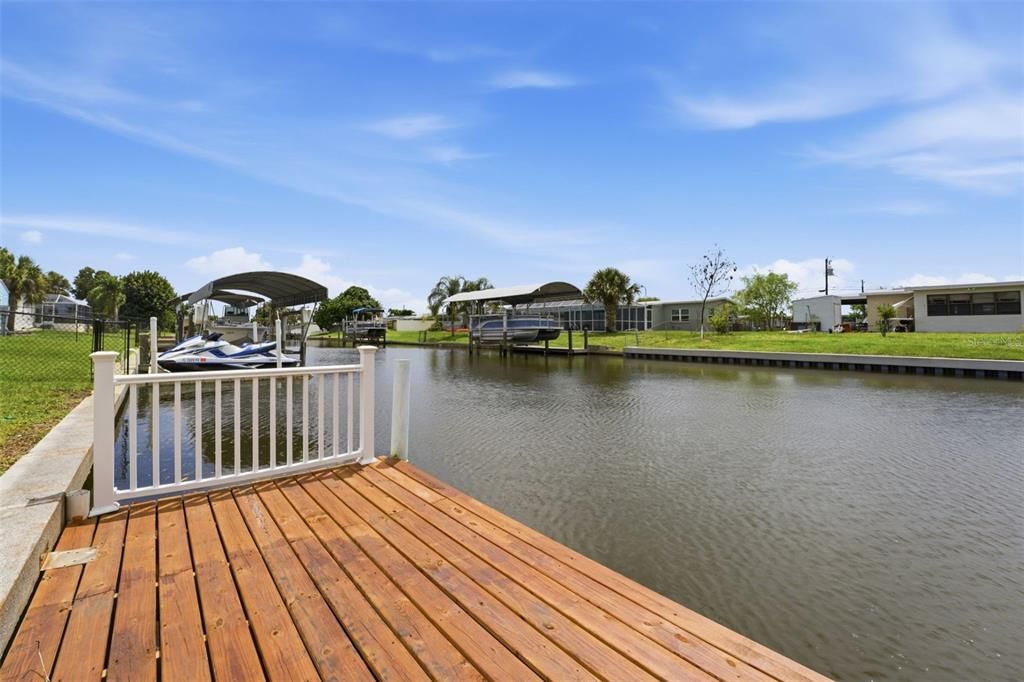 For Sale: $309,900 (2 beds, 2 baths, 1010 Square Feet)