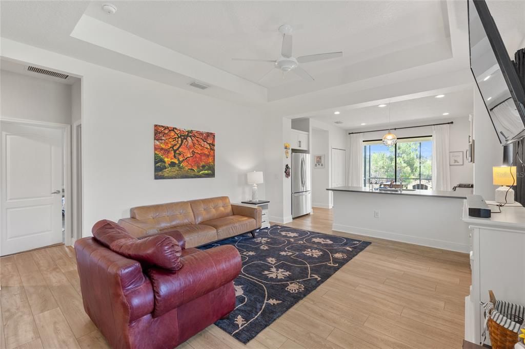 For Sale: $469,999 (3 beds, 2 baths, 1536 Square Feet)