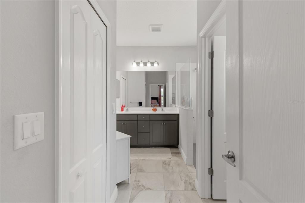 For Sale: $469,999 (3 beds, 2 baths, 1536 Square Feet)