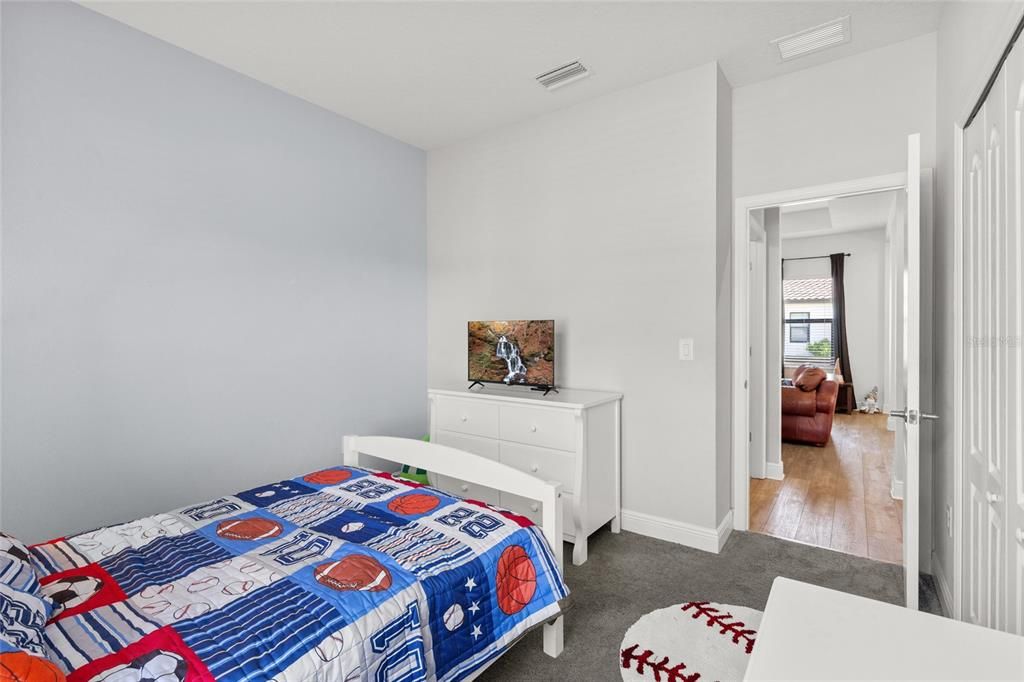 For Sale: $469,999 (3 beds, 2 baths, 1536 Square Feet)