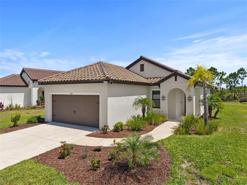For Sale: $469,999 (3 beds, 2 baths, 1536 Square Feet)