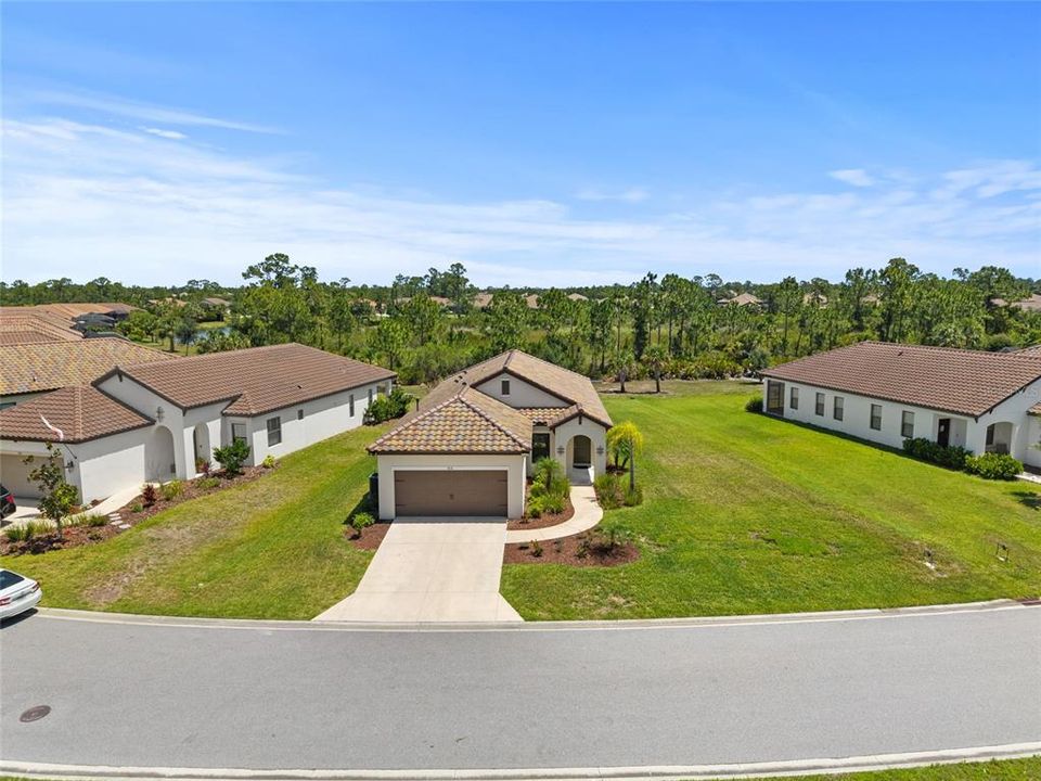 For Sale: $469,999 (3 beds, 2 baths, 1536 Square Feet)