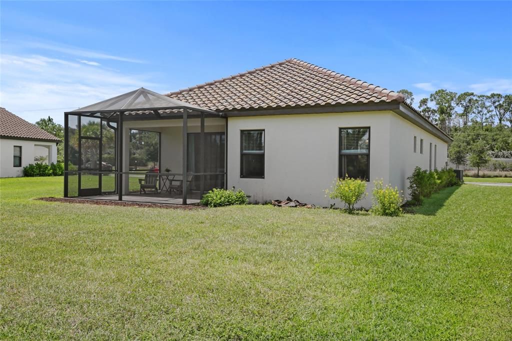 For Sale: $469,999 (3 beds, 2 baths, 1536 Square Feet)