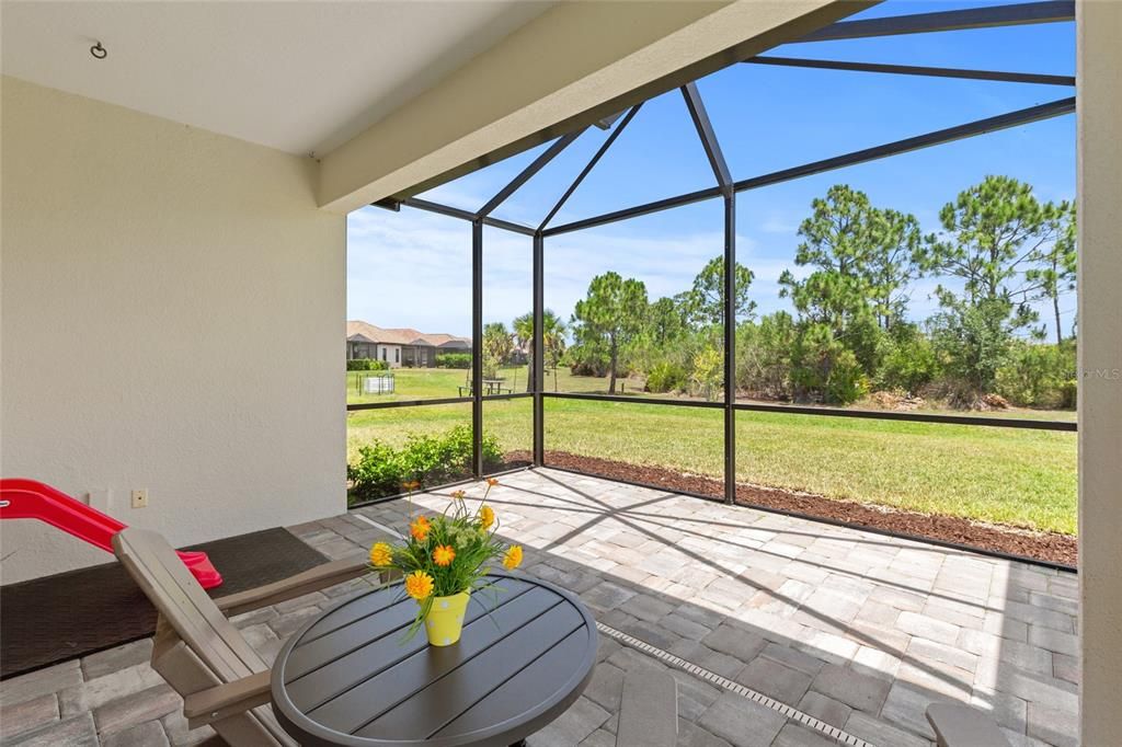 For Sale: $469,999 (3 beds, 2 baths, 1536 Square Feet)
