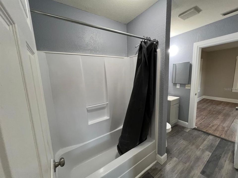 В аренду: $1,895 (2 спален, 1 ванн, 995 Квадратных фут)
