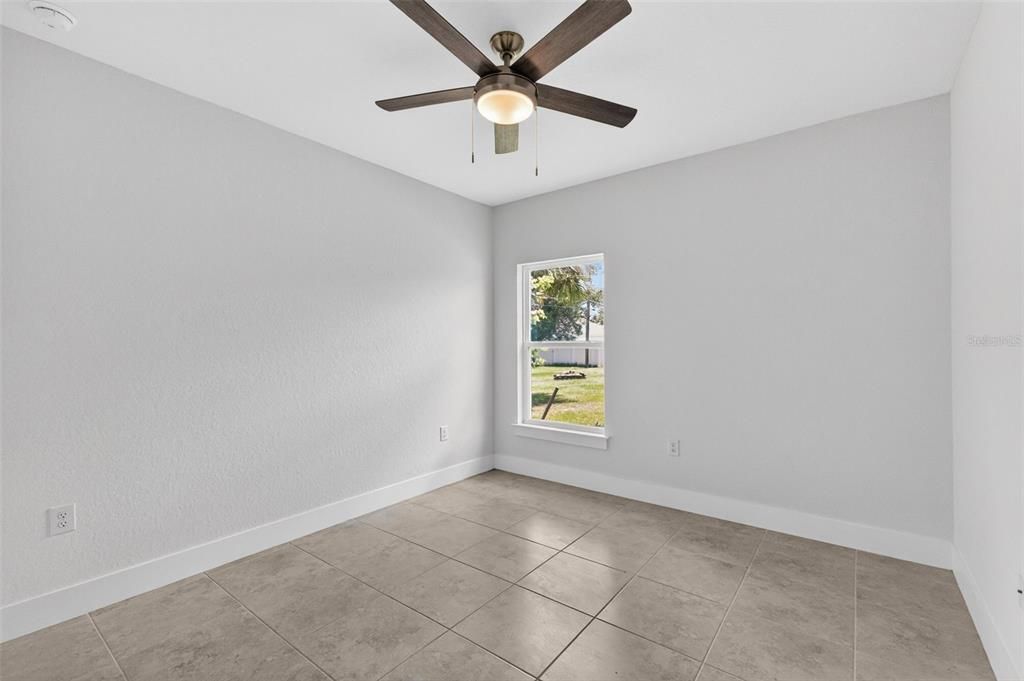 For Sale: $299,900 (4 beds, 2 baths, 1691 Square Feet)
