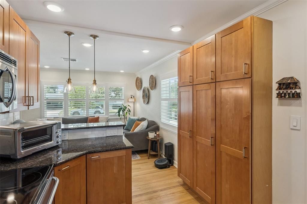 For Sale: $589,900 (4 beds, 2 baths, 1594 Square Feet)