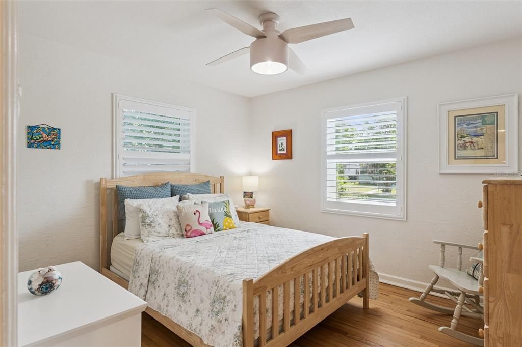 For Sale: $589,900 (4 beds, 2 baths, 1594 Square Feet)