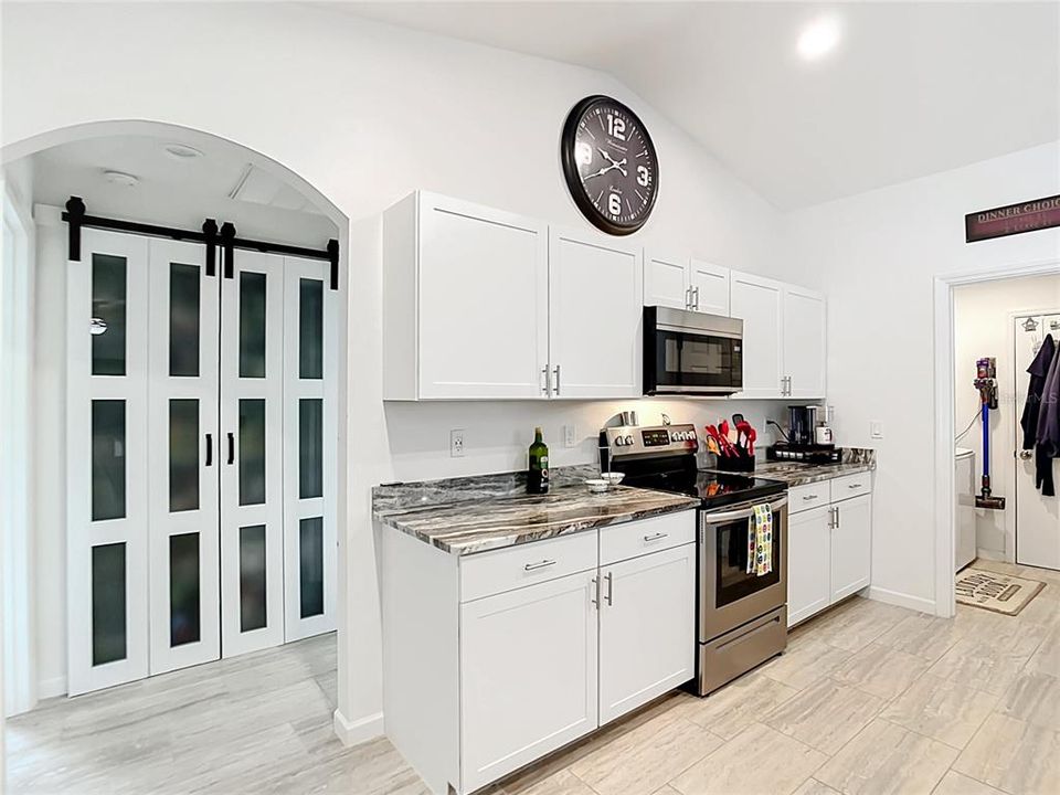 En Venta: $449,000 (3 camas, 2 baños, 1745 Pies cuadrados)