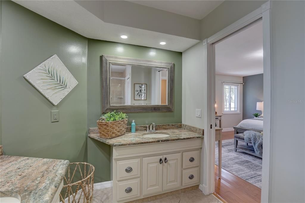 For Sale: $795,000 (4 beds, 2 baths, 2625 Square Feet)