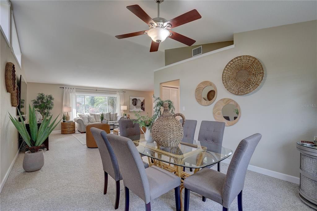 For Sale: $795,000 (4 beds, 2 baths, 2625 Square Feet)