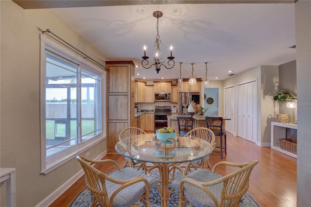 For Sale: $795,000 (4 beds, 2 baths, 2625 Square Feet)